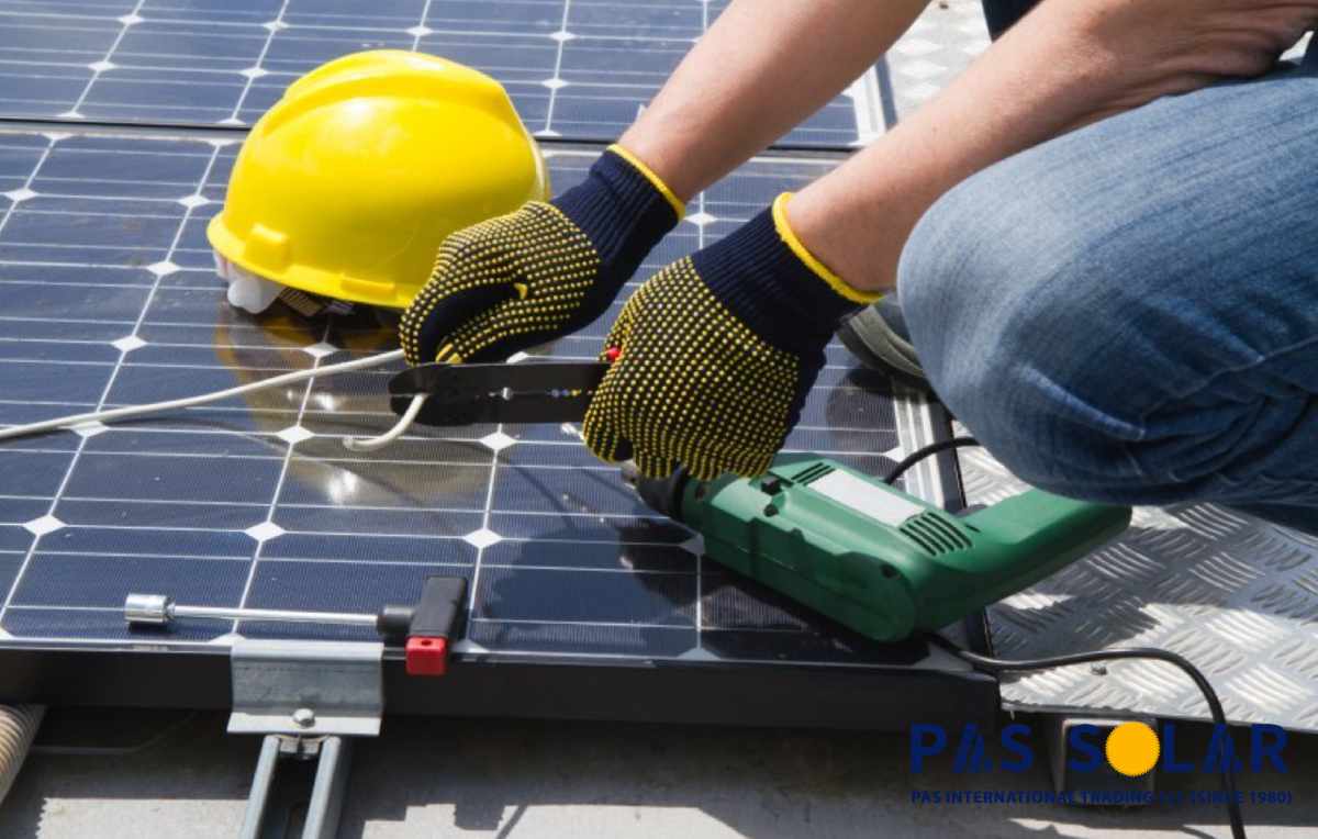 How to Connect Solar Panels to House Electricity